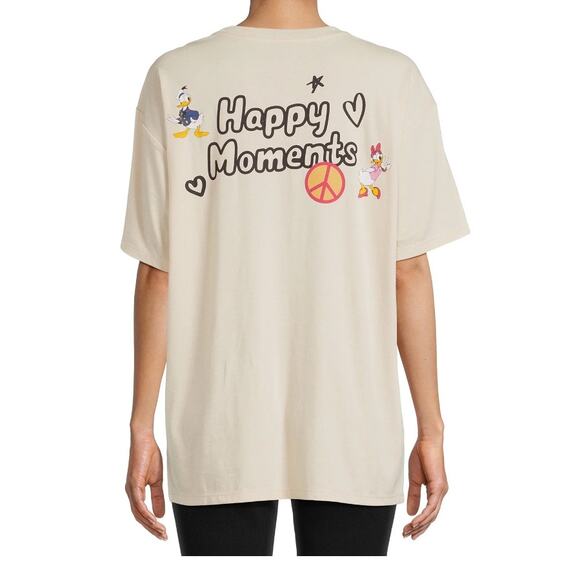 Mickey Mouse Juniors' Minnie Mouse Graphic Tee with Crochet Patch XL - Picture 2 of 7